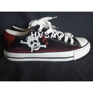 Skull-and-crossbones Canvas Sneakers