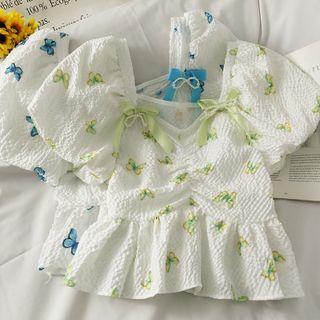 Embossed Butterfly-print Ribbon Crop Top
