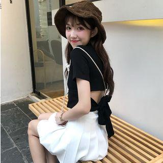 Ribbon-back Cutout Crop T-shirt