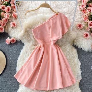 Single Shoulder Ruffle Plain A-line Dress