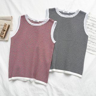 Sleeveless Contrast Trim Patterned Top