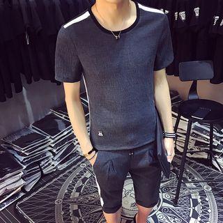 Set: Contrast Trim Short-sleeve T-shirt + Capri Pants