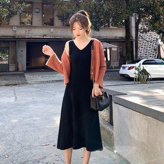 Plain V-neck Cardigan / Sleeveless Midi Knit Dress / Set