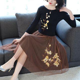 Flower Embroidered 3/4 Sleeve Mesh Overlay Dress