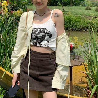 Graphic Print Cropped Camisole Top / Shirt / Mini Pencil Skirt
