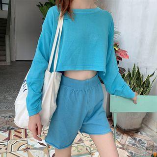 Plain Long-sleeve Crop Top / High-waist Wide-leg Shorts