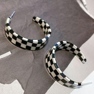 Checkerboard Pattern Half-hoop Earring 1 Pair - Black & White - One Size