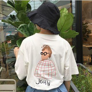 Cartoon Embroidered Elbow Sleeve T-shirt