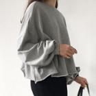 Batwing-sleeve Cropped Sweatshirt