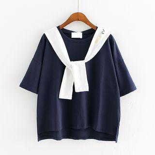 Short-sleeve T-shirt With Embroidered Shawl