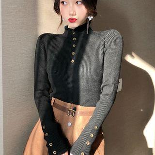 Single-breasted Turtleneck Sweater