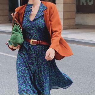 Sleeveless V-neck Floral Halter Dress