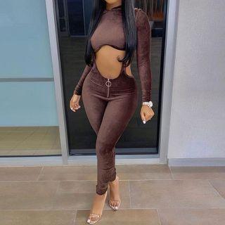 Set: Cropped Hoodie + Skinny Jumper Pants