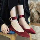 Plain Velvet Pointy-toe Flats