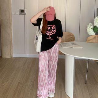Short-sleeve Lettering T-shirt / Print Pants