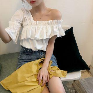 Asymmetric Elbow-sleeve Ruffled Top