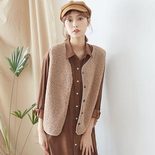 Faux Shearling Buttoned Vest Khaki - One Size