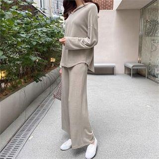 Set: Hooded Top + Band-waist Pants
