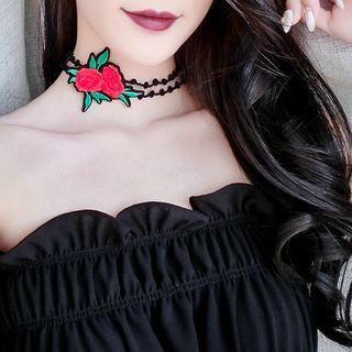 Embroidered Rose Lace Choker
