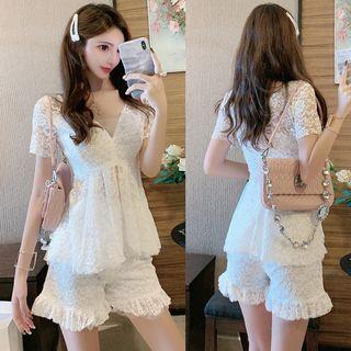 Set: Lace Short-sleeve Peplum Top + Ruffle Hem Shorts