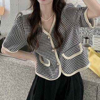Short-sleeve Houndstooth Button-up Top