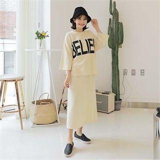 Set: 3/4-sleeve Lettering T-shirt + Slit-back Long Skirt
