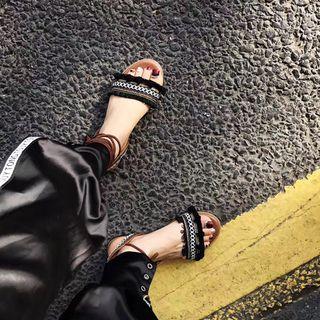 Patterned Beach Sandals