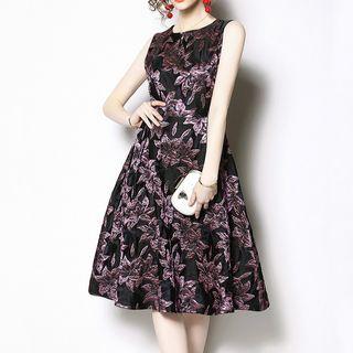 Sleeveless Floral Jacquard A-line Dress