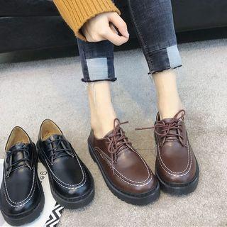 Stitched Detail Lace-up Shoes