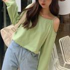 Irregular Off-shoulder Long-sleeve Light T-shirt