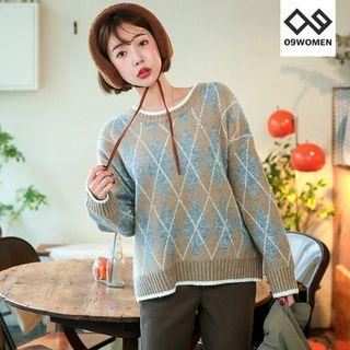 Plus Size Argyle Pattern Sweater