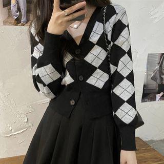 V-neck Long-sleeve Cardigan Black & White - One Size