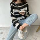 Loose-fit Colorblock Knit Top