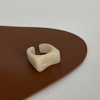 Acrylic Open Ring Almond - One Size