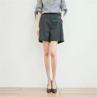Pleated Front Shorts