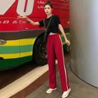 Short-sleeve T-shirt / Straight-fit Sweatpants