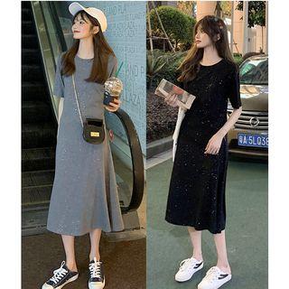 Short-sleeve Sequined Midi T-shirt Dress