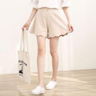Scallop Hem Wide Leg Shorts
