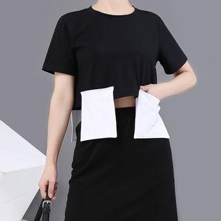 Two-tone Short-sleeve Cropped T-shirt Black - One Size