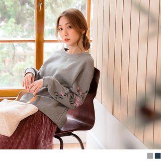 Fleece-lined Floral Embroidered Pullover