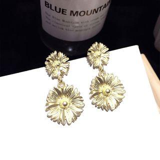 Flower Earring 1 Pair - Gold - One Size