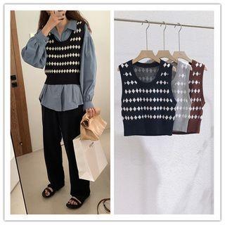 Sleeveless Argyle Knit Vest