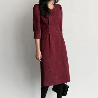 V-neck 3/4-sleeve Herringbone Dress