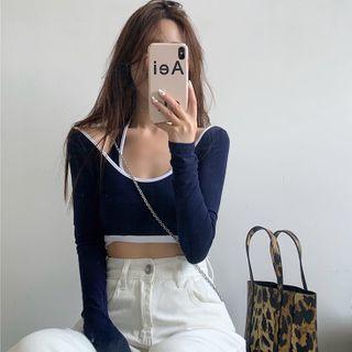 Set: Contrasted Reversible Crop Top + Halter Top