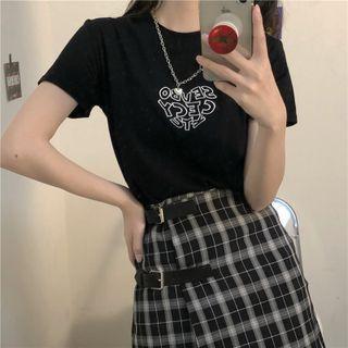 Short-sleeve Print Cropped T-shirt / High-waist Plaid Skirt