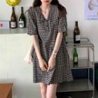 Short-sleeve Plaid A-line Dress Plaid - Black & Coffee - One Size