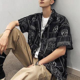 Elbow-sleeve Graphic Print Shirt