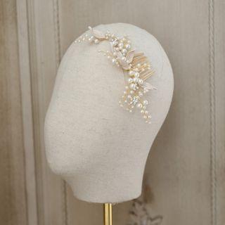 Faux Pearl Leaf Hair Comb White - One Size