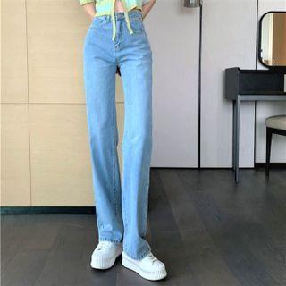 Two-tone Knit Cardigan / Straight Leg Jeans