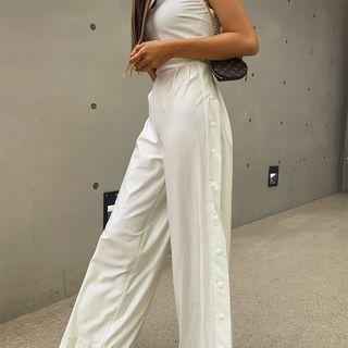 Sleeveless Button-trim Wide-leg Jumpsuit